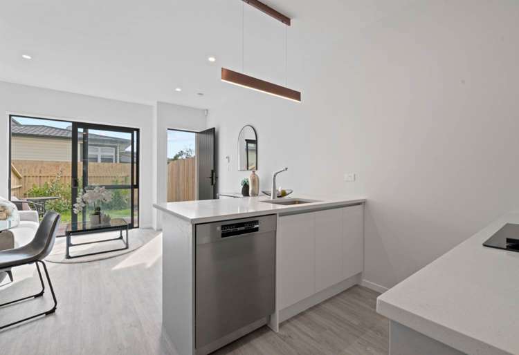 149B Centreway Road Orewa_4