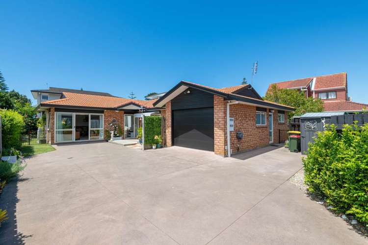 3B Pine Road Orewa_19