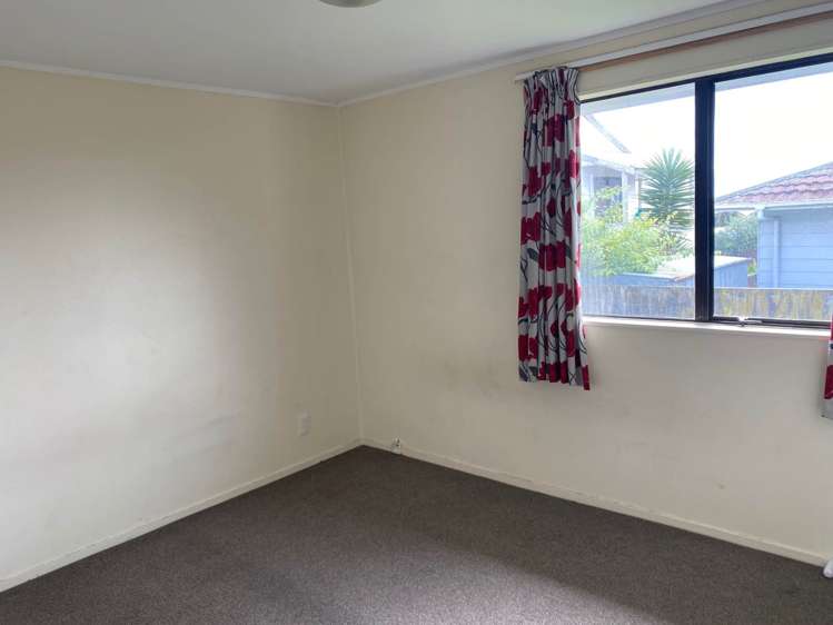 2/158 Finlayson Avenue Clendon Park_4