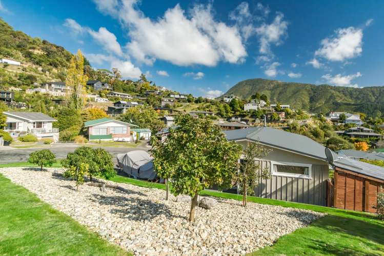 14 Seaview Crescent Picton_37