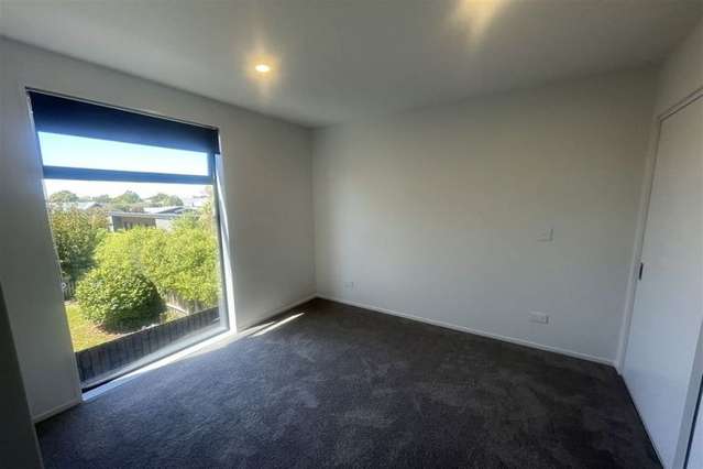 15/24 Devonport Lane St. Albans_1