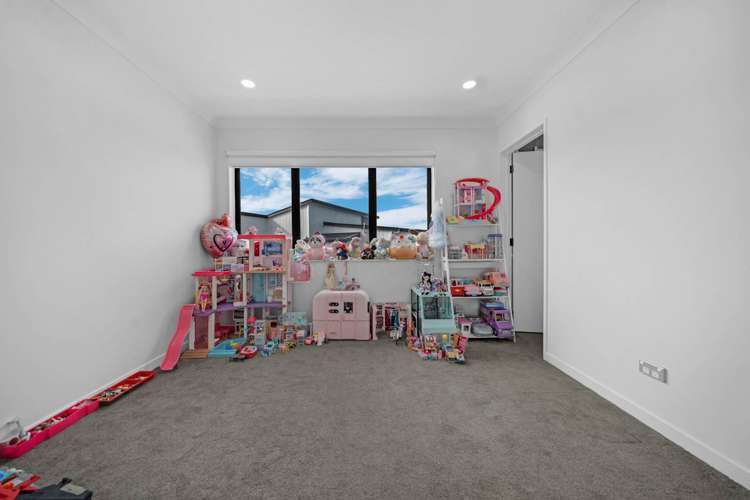 2A Ballyalton Crescent Flat Bush_17