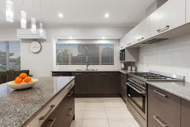 4 Rivoli Place Karaka_4