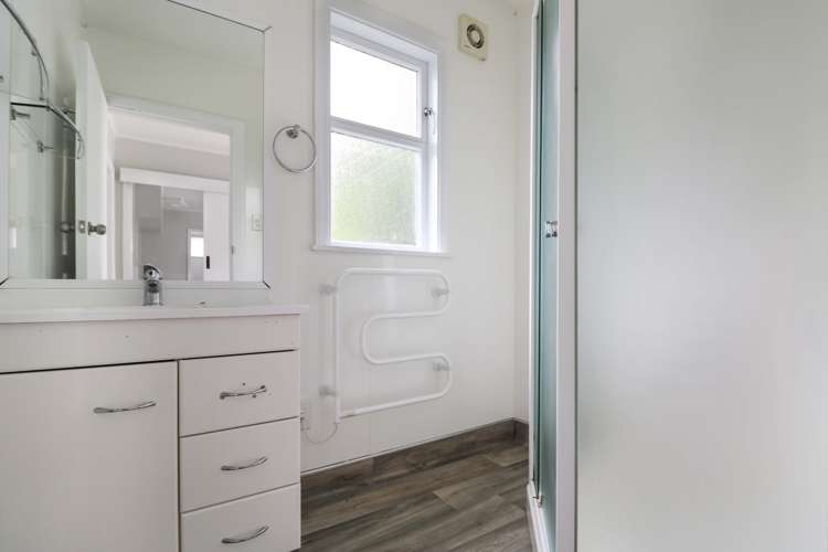 68 Tawhai Street Stokes Valley_13