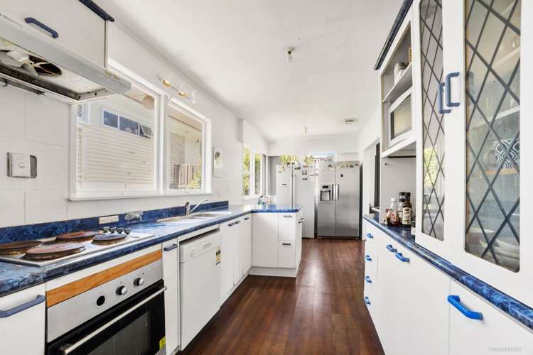 5 Lauderdale Road Birkdale_5