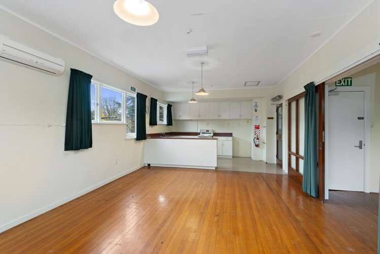 483 Yaldhurst Road Yaldhurst_9