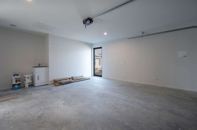 35 Woodley Road Richmond_15