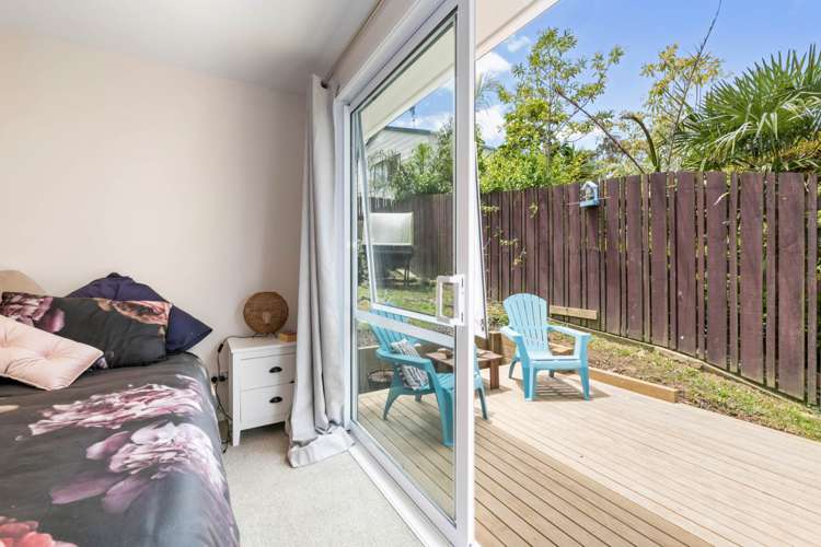 58 Brian Crescent Stanmore Bay_24