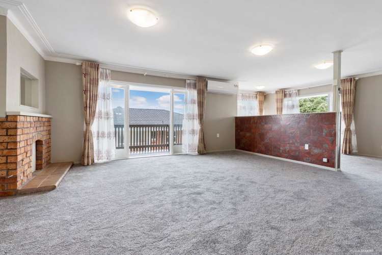 80 Roberts Road Te Atatu South_6