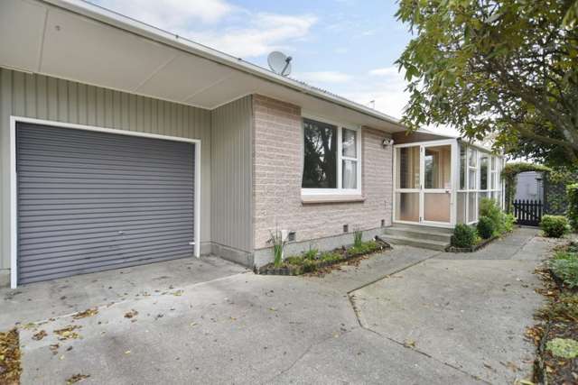 2/38 Dee Street Saint Albans_1