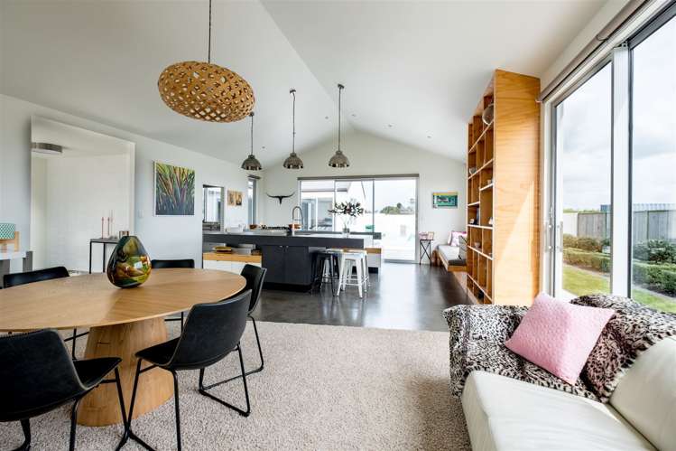 3 Kingsford-Smith Drive Hawera_10