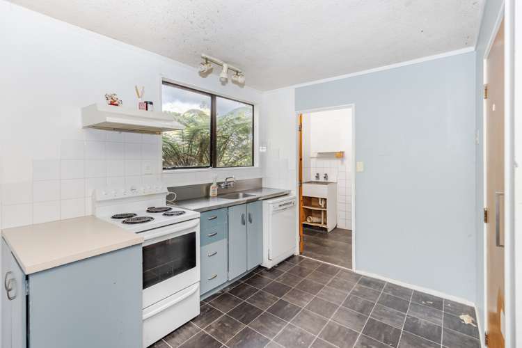 12b Saxbys Road Glenview_6