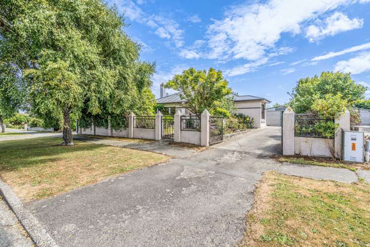 11 Coronation Street Strathern_35