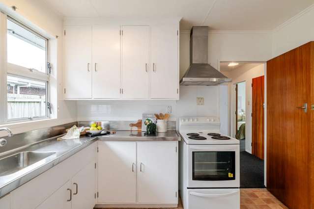 2/175 Park Road West End_2