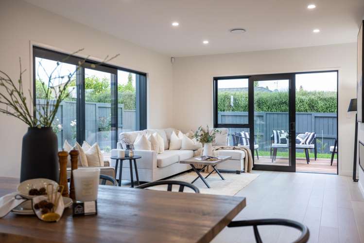 2/1876 River Road Flagstaff_13