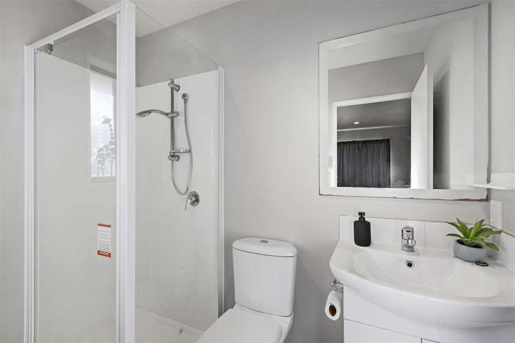 63b Mackworth Street Woolston_6