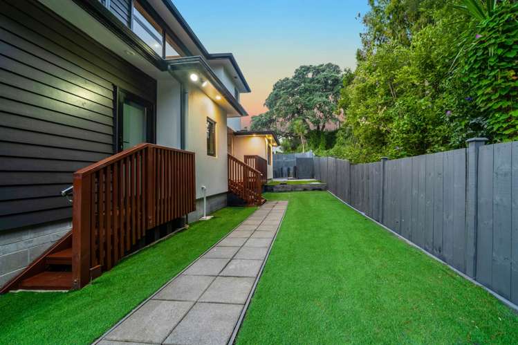 6 Arataki Views Way Glen Eden_24