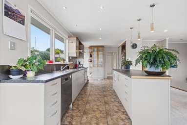 24 Houghton Street_2