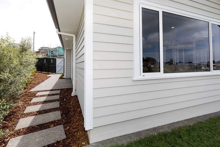 88 Colonial Drive Silverdale_8