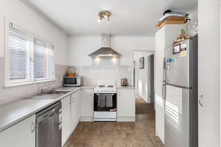 146 Clevedon Road Papakura_5