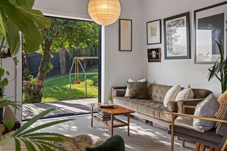 18 London Street Lyttelton_15