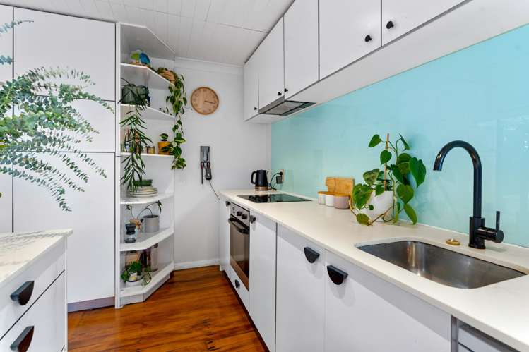 34 Muriwai Road Waimauku_11