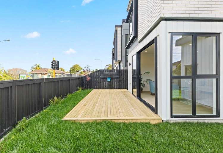 40B Glenmore Road Sunnyhills_16