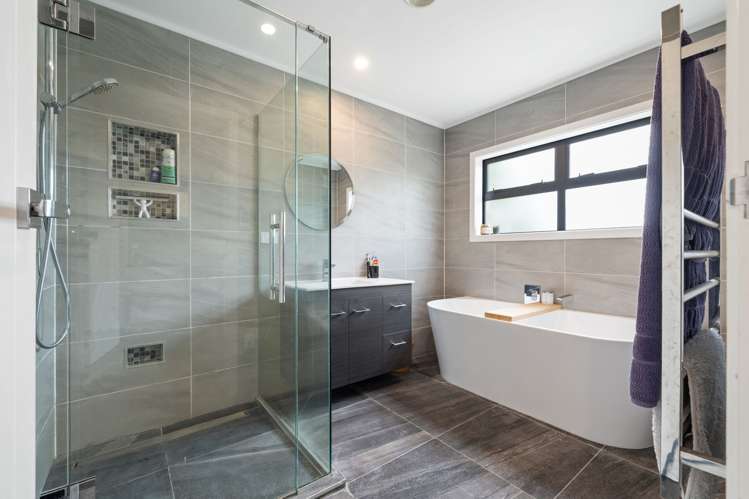 107 Cashmere Drive Fitzherbert_28