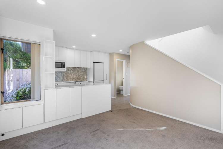 3/21 Elm Street 10016_5