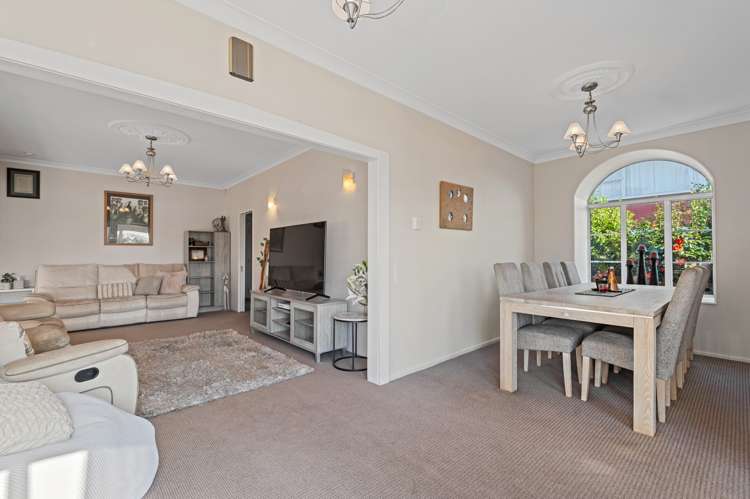 37 Wylie Street Glenholme_1