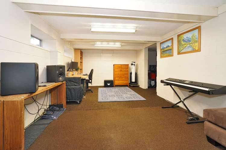 33 Comries Road Chartwell_13