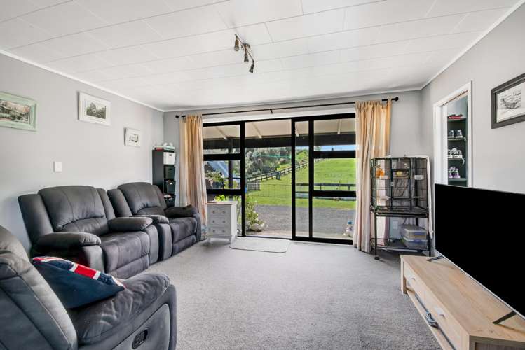 211 Wilson Road Helensville_16