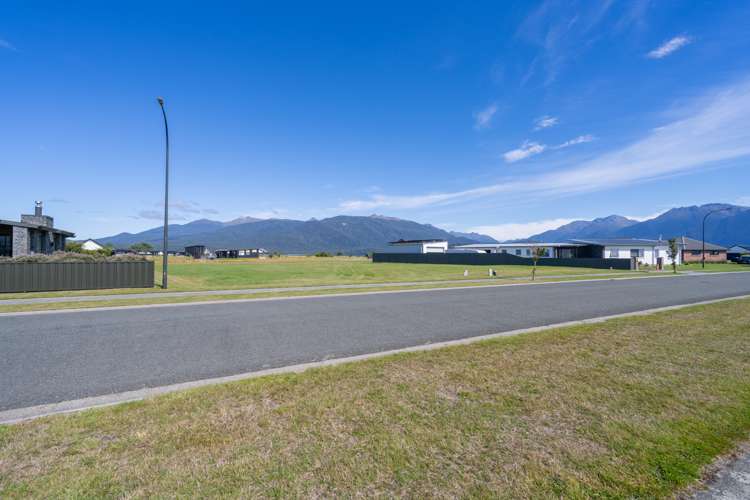 49 South Arm Drive Te Anau_6