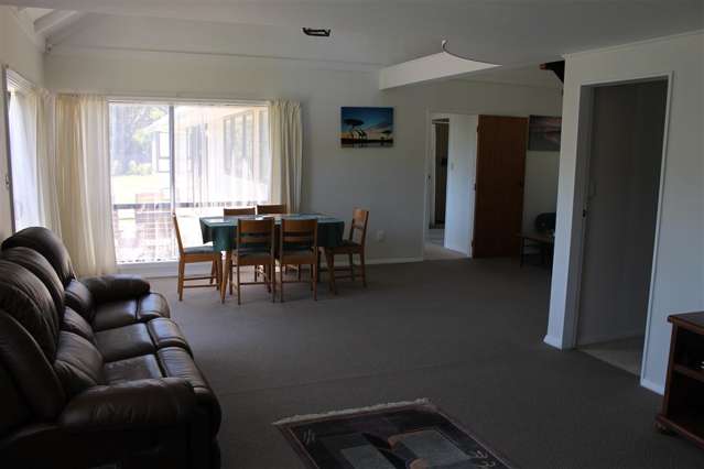 28a Toi Street Otaki Beach_3