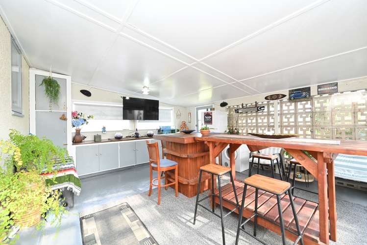 59 Harold Holt Avenue Onekawa_10