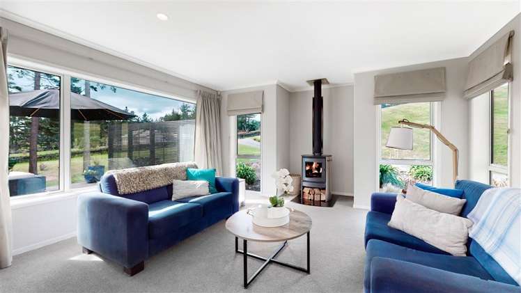 64 Manuka Grove Helensville_11