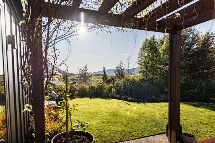 42 Mcadam Drive Jacks Point_22