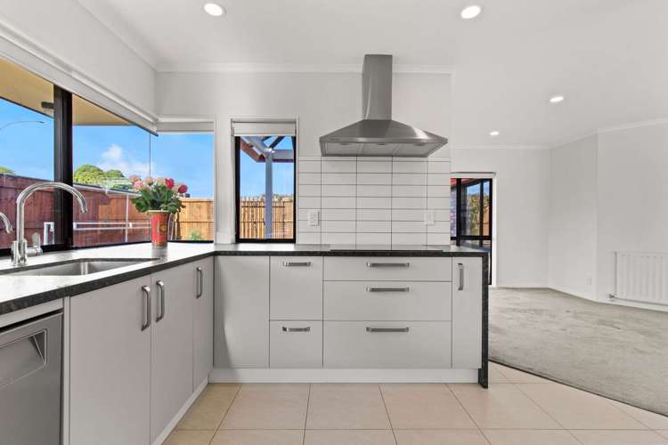 69a Ranolf Street Victoria_7