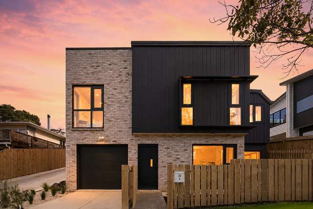 RANGI & DOUBLE WESTLAKE ZONED PREMIUM BUILD!