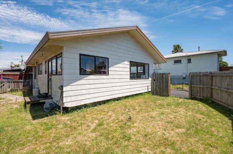 2/116 Parkers Road Tahunanui_14
