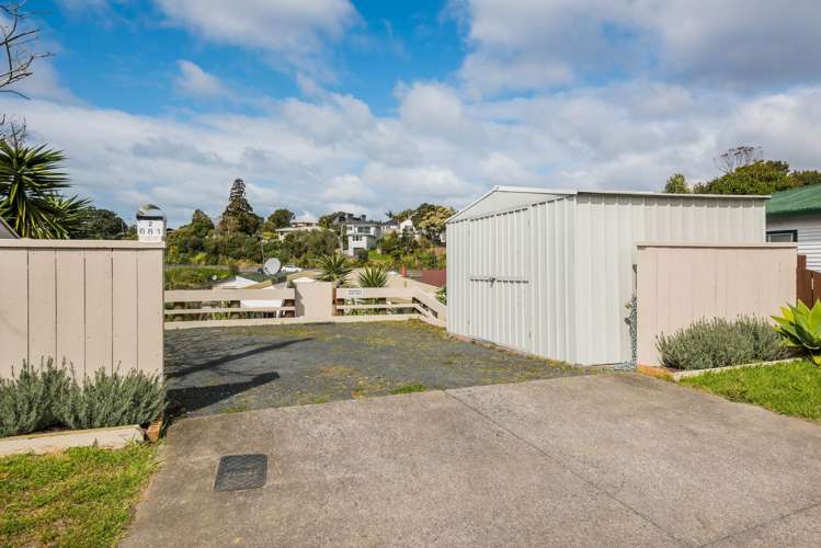 2/681 Beach Road Rothesay Bay_11