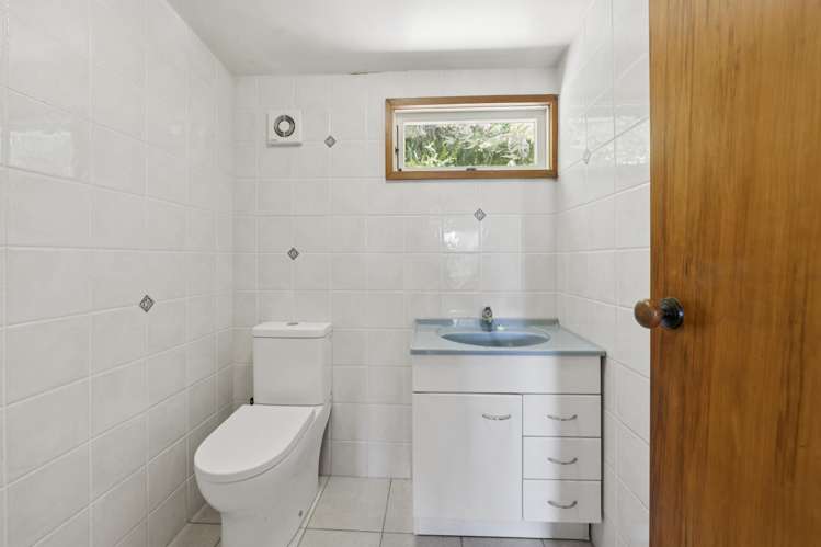 222 Atkinson Road Titirangi_18