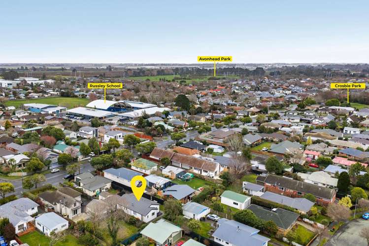 2/64A Cutts Road Russley_17