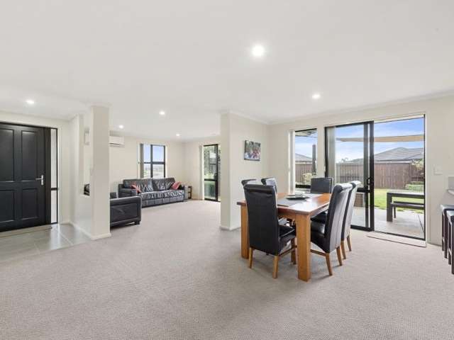 86 Farringdon Avenue Rototuna North_2