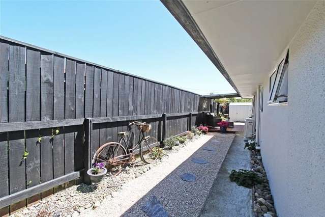 2/16 Andrew Street Stoke_3