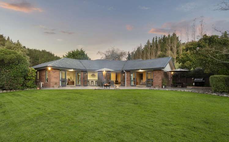 39 County Heights Drive_0