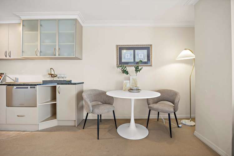 4L/118 Gladstone Road Parnell_8