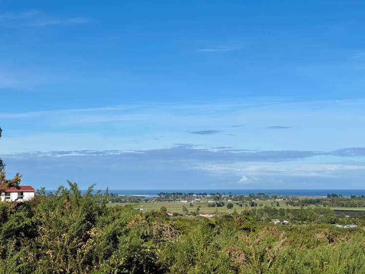 70 Sunset Heights Road Karamea_4