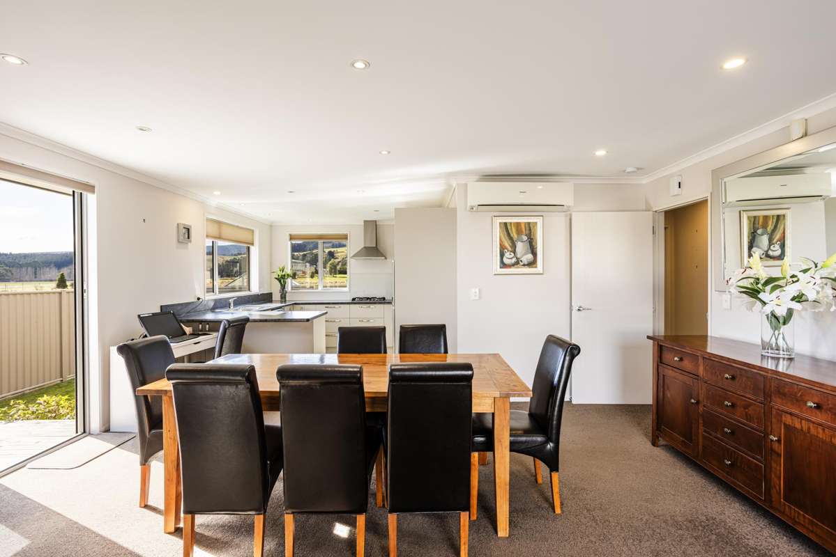 273D Gladstone Road North_3