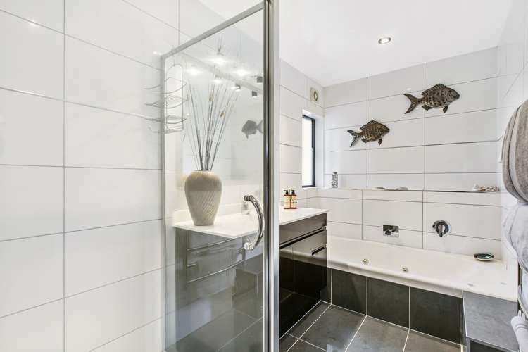 82 Rangatira Road Beach Haven_11